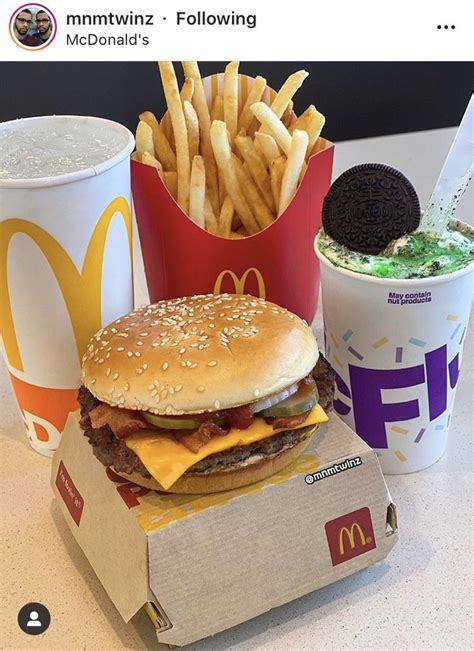 McDonald's: Burgers, Fries & More .